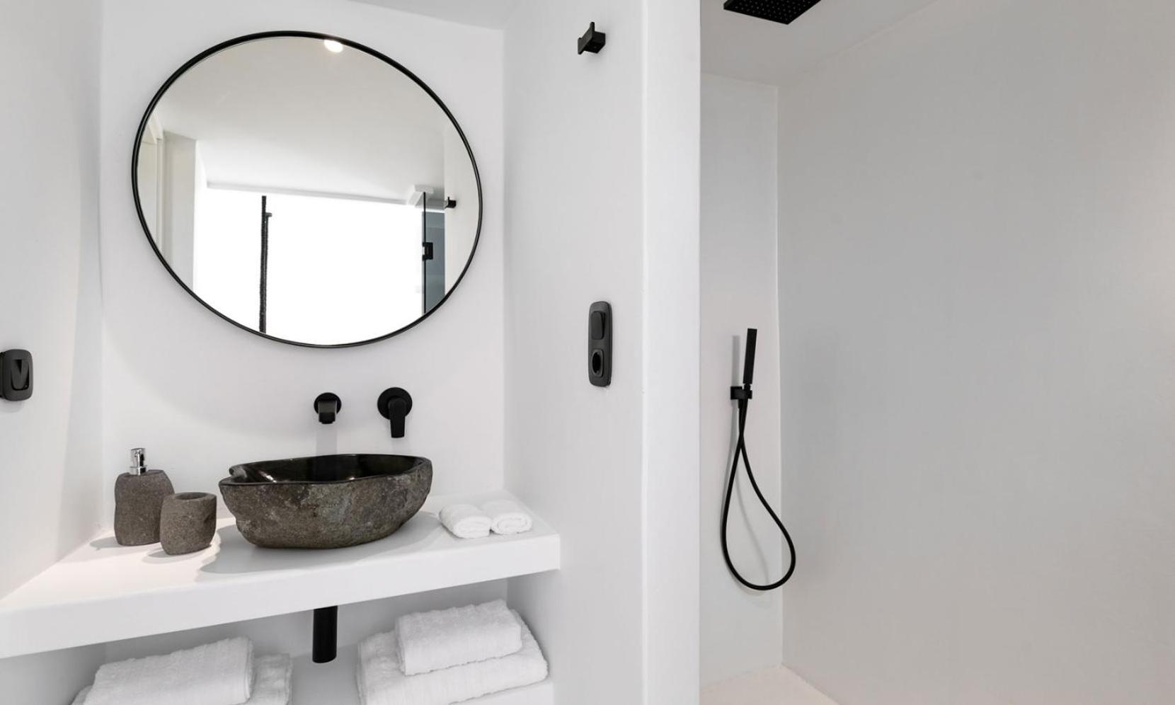 Psarou Black 2 Psarou (Mykonos)