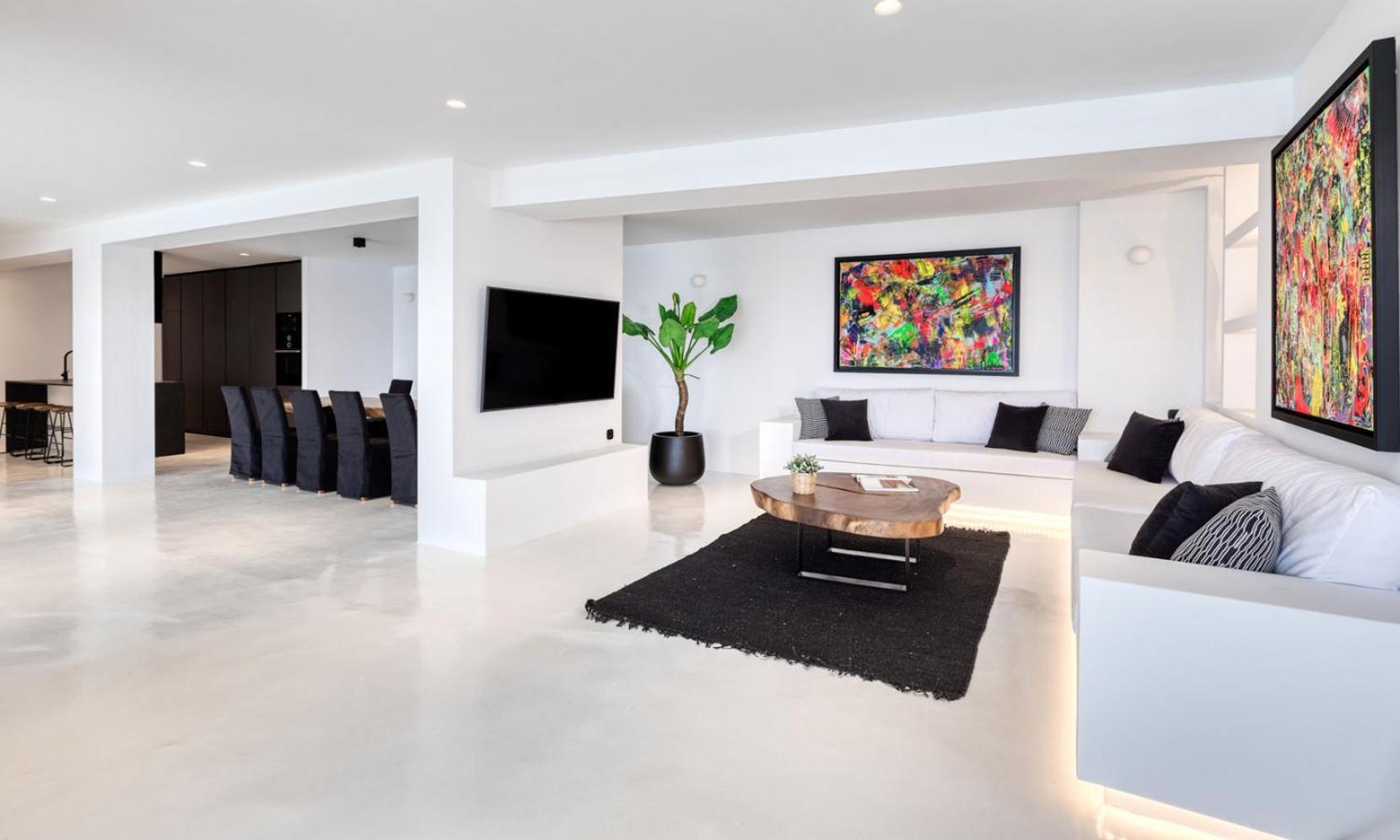 Psarou Black 2 Villa *